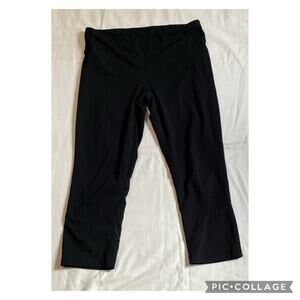 GAP Fit Workout Capris